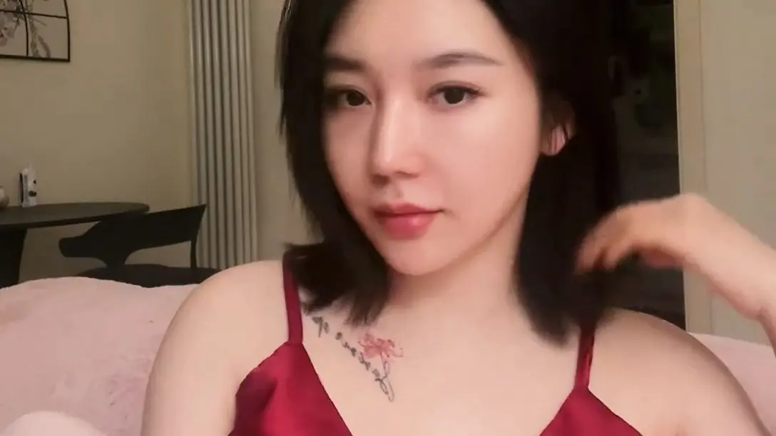 《eliy3人行资源》4K超清完整版在线免费观看-教母eliy最新短剧全集资源分享