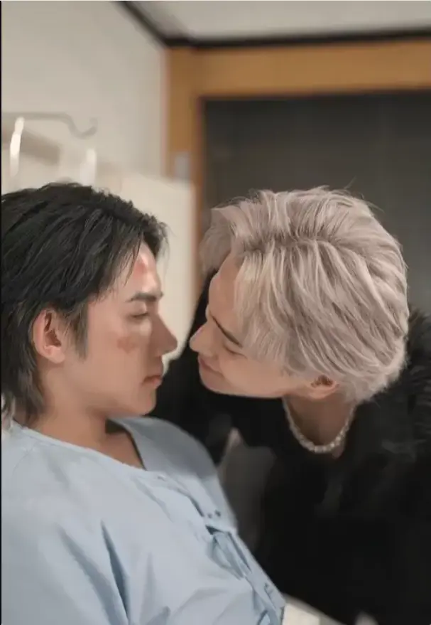 《老鼠爱上猫》泰剧全53集高清在线看-1080P无删减双男主剧完整版-泰语中字免费观看全集-腹黑猫鼠CP禁忌之恋流畅播放