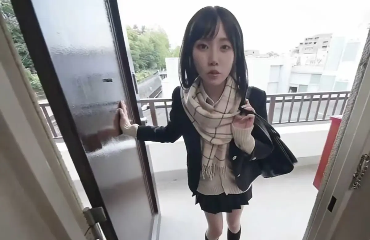 《泡在我家的辣妹-真人版》未删减全集中文版免费看-满天星系列蓝光1080P画质-岛崎遥香主演在线播放