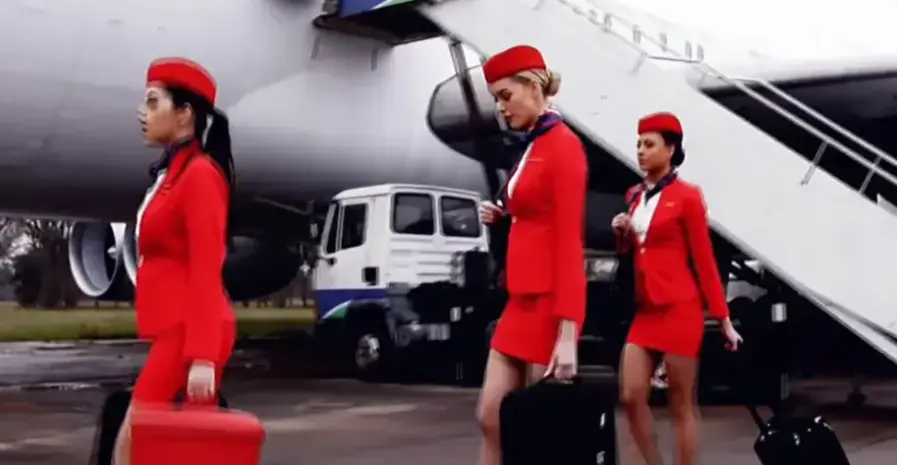 法国高清中字电影《法国空姐2018》完整版免费在线看 - 电影全集播放 - 法版满天星资源