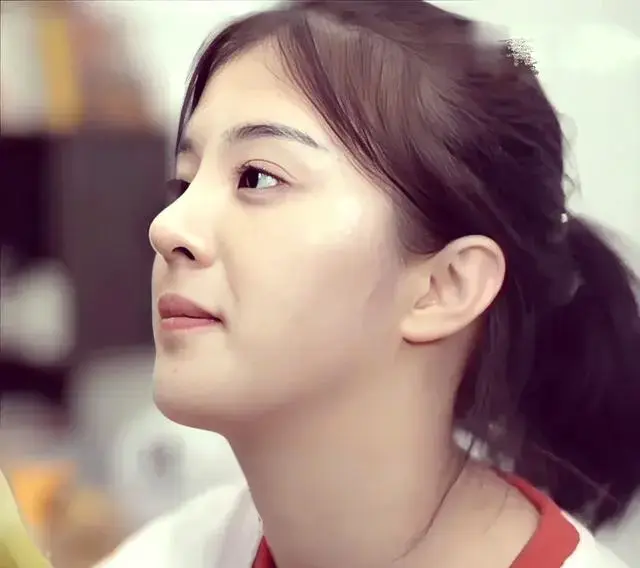 《兄妹蕉谈》全集免费在线观看-林予曦校园成长记高清无删减-兄妹蕉谈完整版4K超清修复极速下载