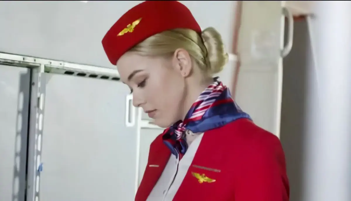 《法国航空 / 法国空姐》无删减版高清在线观看-法国空姐2019全集免费播放-多塞尔航空HD1080P正版资源
