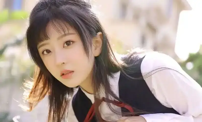 《美丽小蜜桃》无删减版全集免费观看 - 1978美国电影《美丽小蜜桃》HD高清在线 - 艺术片完整版无广告不卡顿