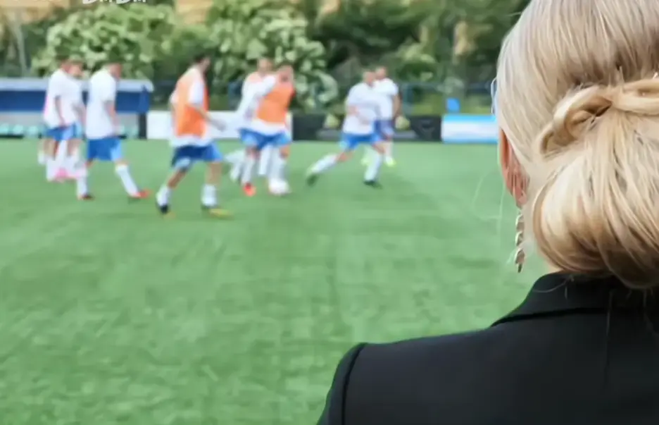 法国电影《footballersmoms》无删减版免费观看-《足球队的女老板们》高清完整版在线播放-足球女老板HD资源